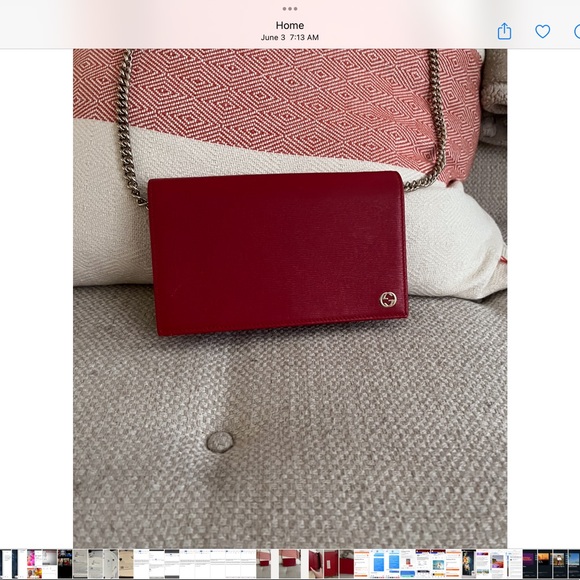 Gucci Handbags - Beautiful Gucci wallet cross body bag. Very gently worn. Great condition.